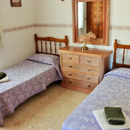 214 La Quinta, 3 Bed With Heated Pool, Air Con And Wi-fi Villa San Miguel de Abona